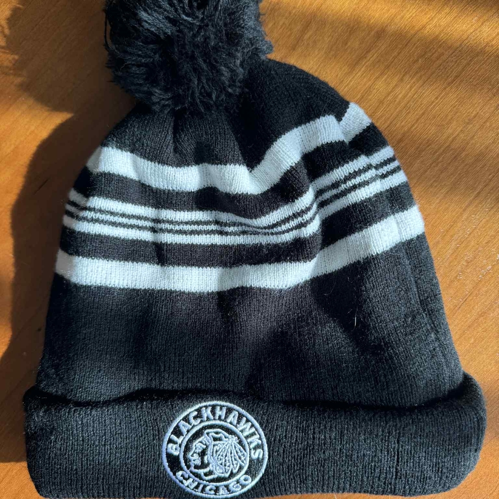 Blackhawks Chicago Black and White Beanie